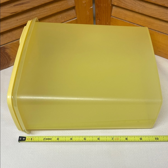 Tupperware Large Cereal Storage Container - Picture 7 of 16